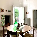 Casa Licchia, Casa Salentina Con Giardino Martignano